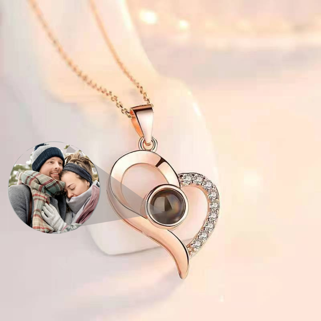 Centro del mio cuore – Collana di proiezione con nucleo di cristallo